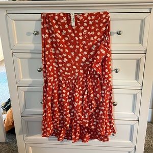 Midi skirt red floral